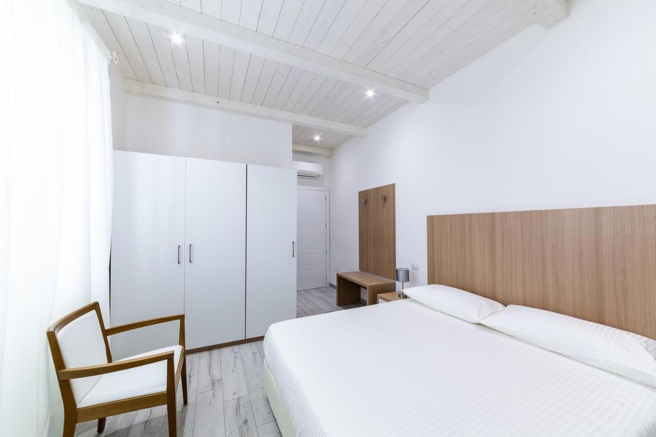 La Promenade Rooms & Suites Olbia Kültér fotó